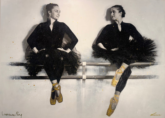 Ballet Class / Sitting ballerinas - by Laurence and Lionia
